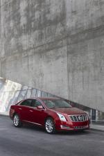 Cadillac XTS 2013 года